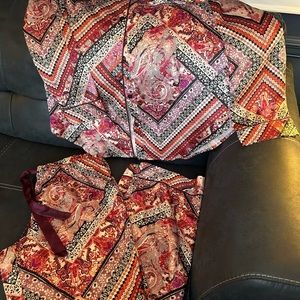 Victoria’s Secret silky 2 piece Pajama set, M